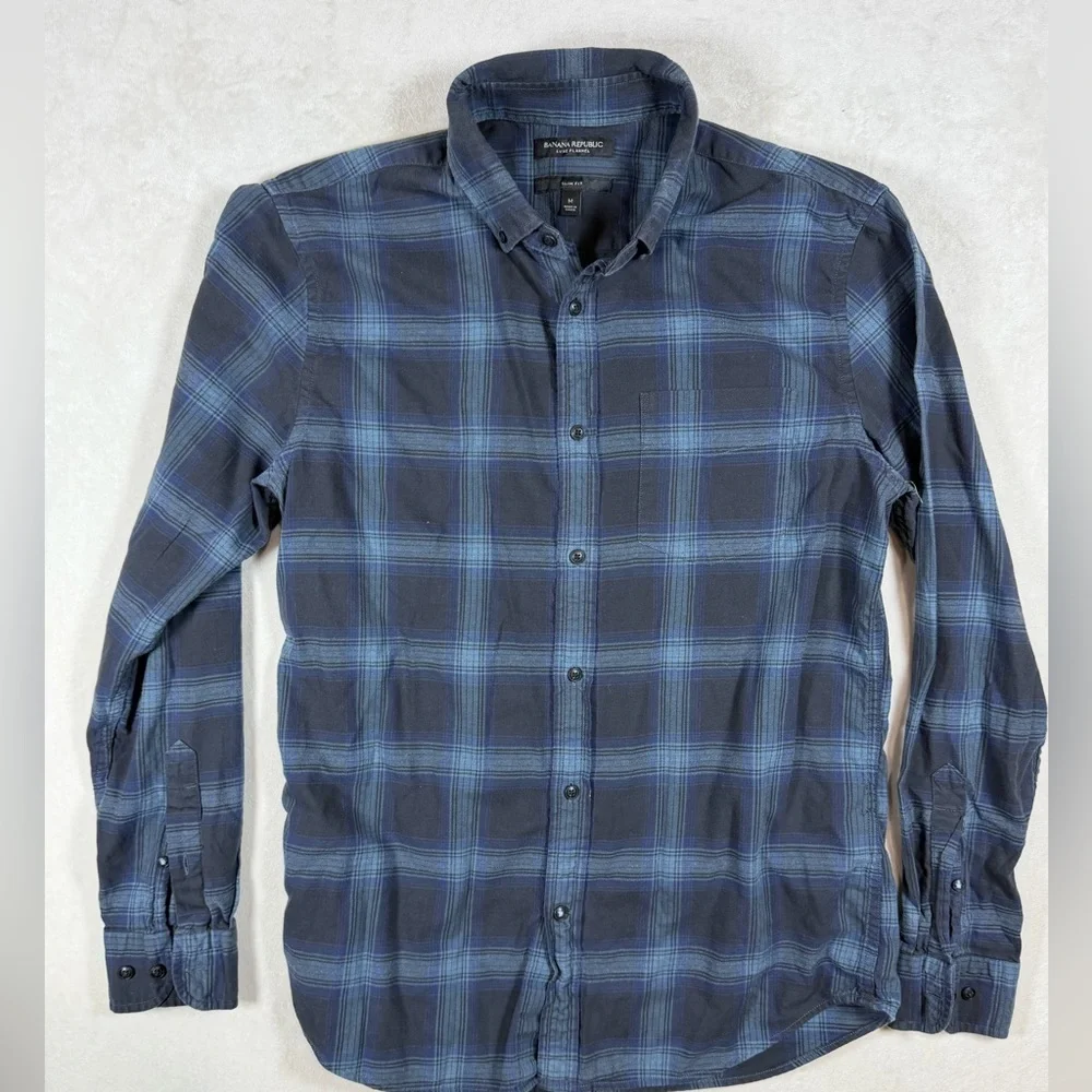 Banana Republic Luxe Flannel Slim Fig Navy and Light Blue Plaid Flannel Shirt